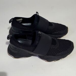 Sorel Black Chunky Sole Tennis Running Sneaker Size 9